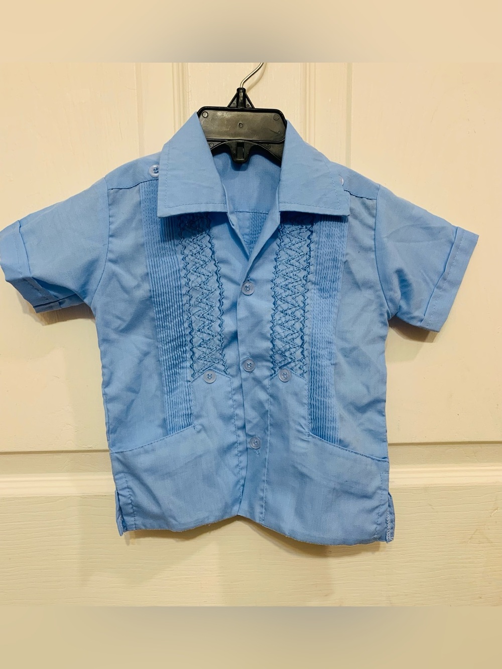 Guayabera Infant Boys Mexican Wedding Short Sleeve Button Up.      35560